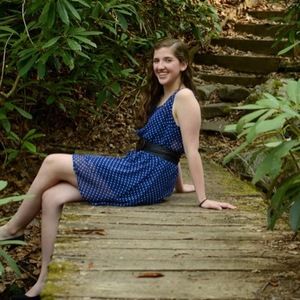 Meet your Posher, Lily